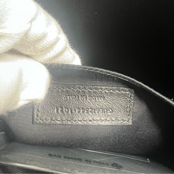 Yves Saint Laurent Calfskin Matelasse Monogram Lou Camera Bag - Picture 4 of 4